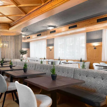 Апартаменти Carpe Solem 4 *