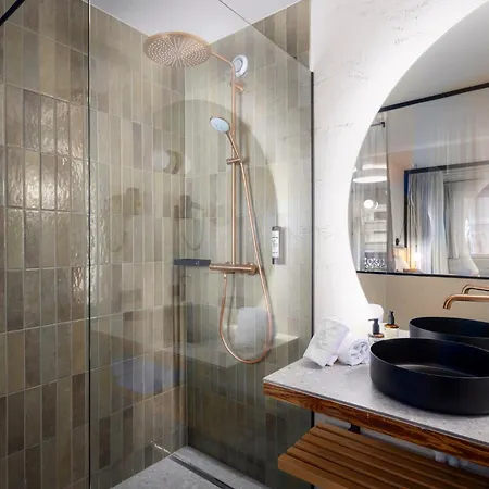 Апартаменти Carpe Solem 4 *